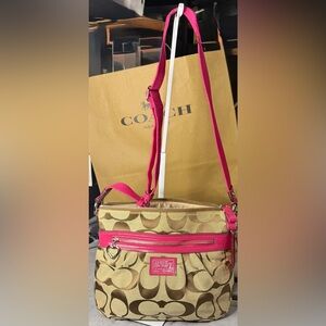 Coach Poppy Signature Glam Tote / Swingpack – F23946 (2012)